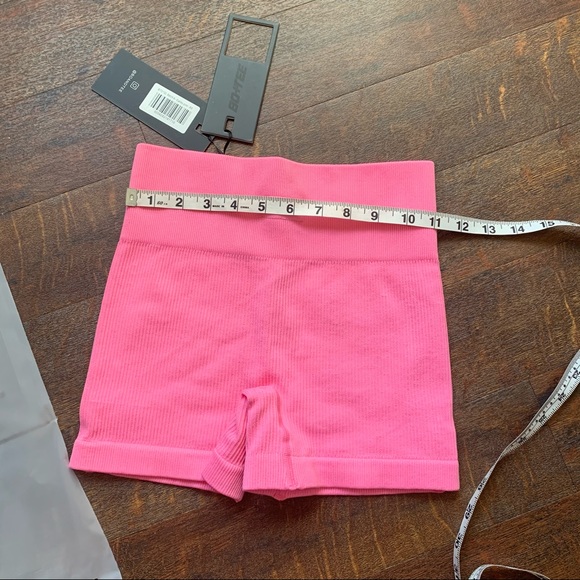 NWT Bo + Tee x Meggan Grubb Intense ribbed bike shorts - Picture 13 of 16